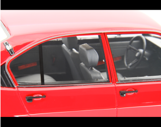 Alfa Romeo Alfasud 1.2 4 Porte 1980 ROSSO ALFA Laudoracing 1:18 Resinemodell (Türen, Motorhaube... nicht zu öffnen!)